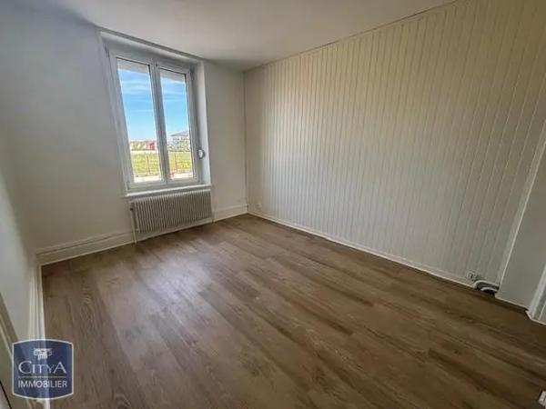 Appartement à louer 3 pièces 58.09m² Golbey (88190)
