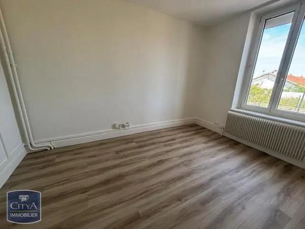 Appartement à louer 3 pièces 58.09m² Golbey (88190)