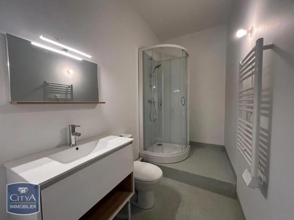 Appartement à louer 2 pièces 57.38m² Montignac-Lascaux (24290)
