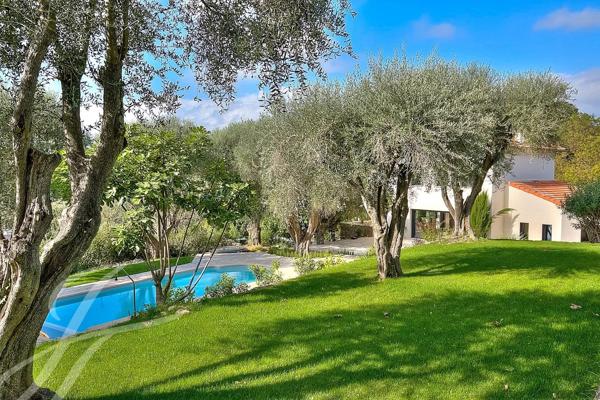 Mougins - villa vue panoramique exceptionnelle