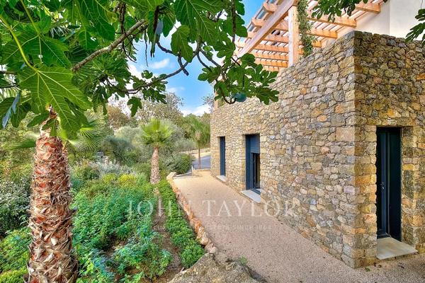 Mougins - villa vue panoramique exceptionnelle