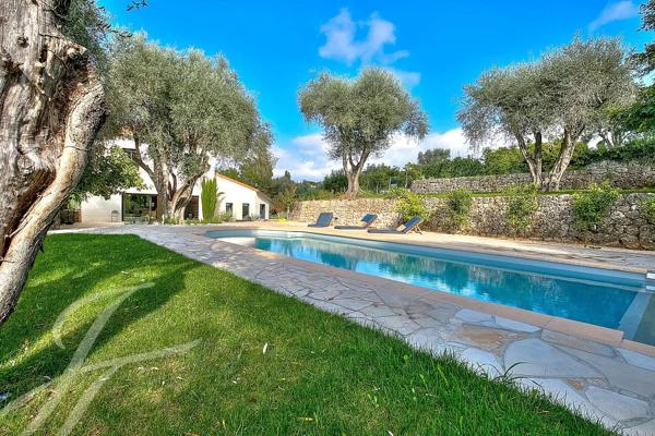 Mougins - villa vue panoramique exceptionnelle
