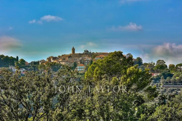 Mougins - villa vue panoramique exceptionnelle