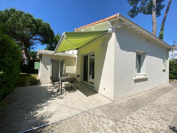ROYAN - QUARTIER DU PARC - MAISON DE PLAIN PIED AVEC JARDIN