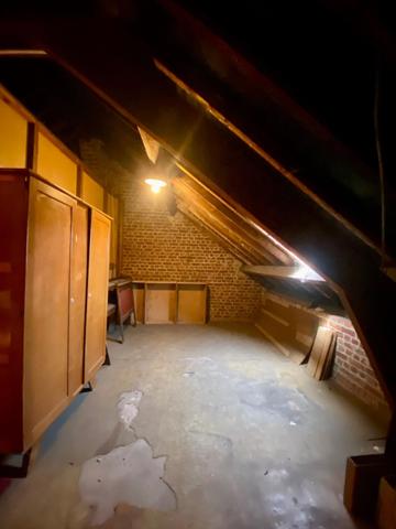 MAISON SEMI—INDIVIDUELLE 5 CHAMBRES DOUBLE GARAGE