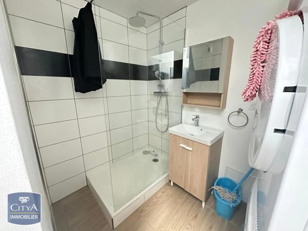 Appartement à louer 4 pièces 74.26m²