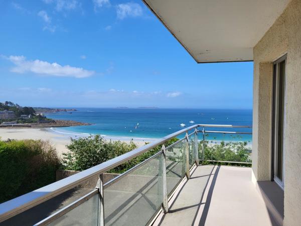 A Perros-Guirec, appartement T3 avec VUE SUR MER EXCEPTIONNELLE !