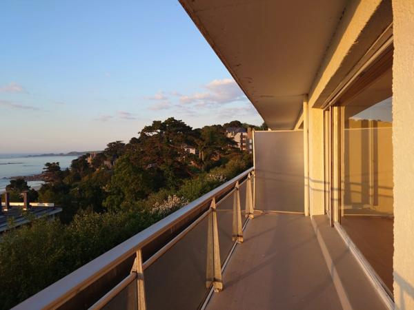 A Perros-Guirec, appartement T3 avec VUE SUR MER EXCEPTIONNELLE !