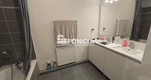 À vendre Appartement 3 pièces 77 m² - Avignon 84000