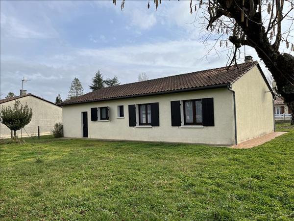 Maison à louer |  ST FRONT DE PRADOUX |  3 pièces | 87 m²