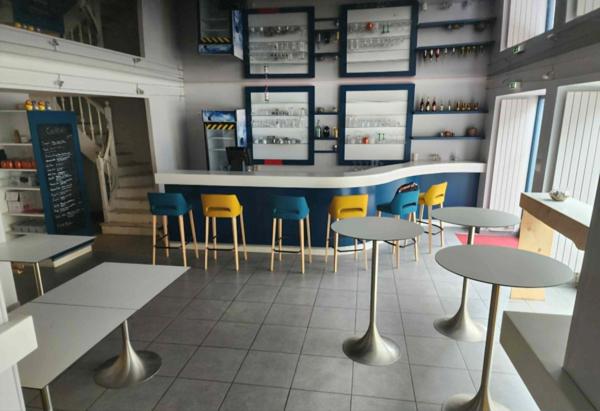 À LOUER – LOCAL RESTAURATION ÉQUIPÉ – LA ROCHE-BERNARD (56)