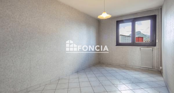 À vendre Appartement 5 pièces 94 m² - ÉChirolles 38130