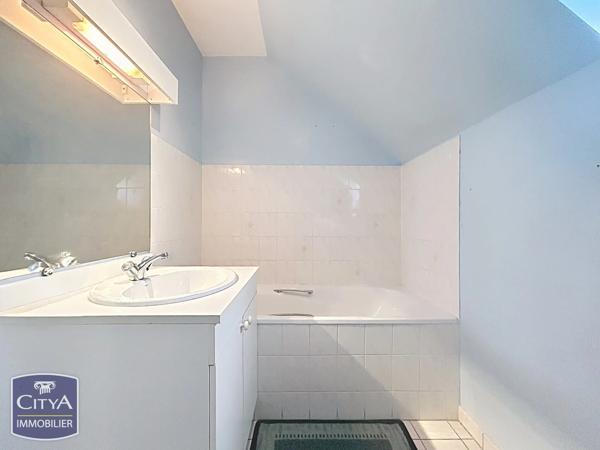 Appartement à vendre 4 pièces 101.2m² Orléans (45000)