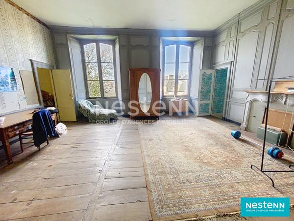 A vendre maison de prestige, centre de LAMBALLE proche des commodités, 11 chambres