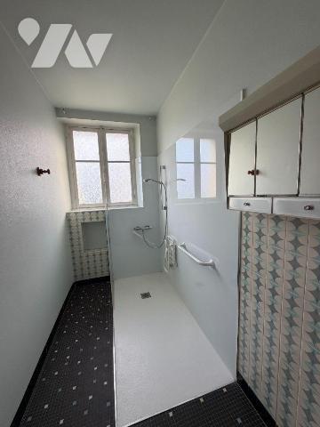 Maison à vendre à Châteaulin (29150) en Finistère (29)

Vente d'une maison située à Châteauli...