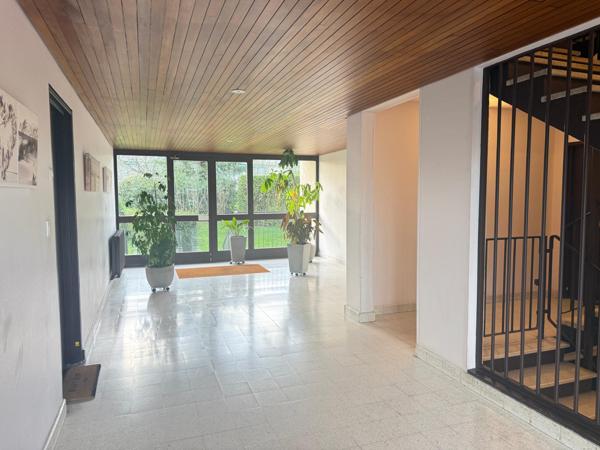 Eaubonne, appartement 3 pièces 64 m² – Balcon, parking, cave