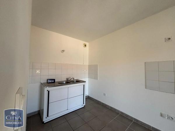 Appartement à louer 3 pièces 69.22m² Martigues (13500)
