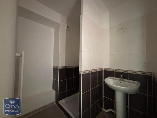 Appartement à louer 3 pièces 69.22m² Martigues (13500)