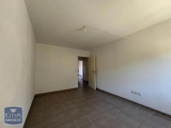 Appartement à louer 3 pièces 69.22m² Martigues (13500)