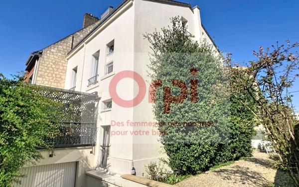 Maison à vendre    6 pièces • 171 m2 Vanves