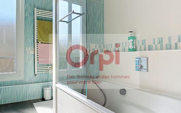 Maison à vendre    6 pièces • 171 m2 Vanves