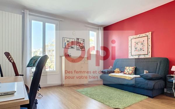 Maison à vendre    6 pièces • 171 m2 Vanves