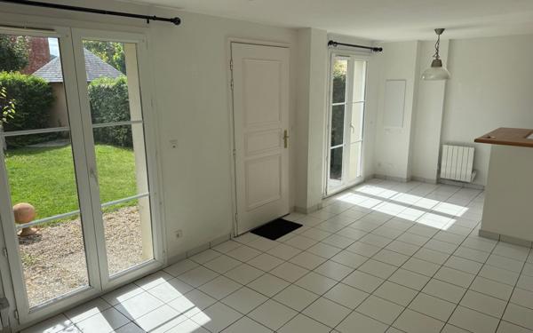 Maison à louer    3 pièces • 48,35 m2 Dives-sur-Mer