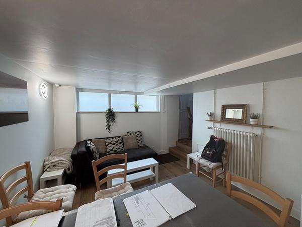 RENNES / FRANCISCO FERRER - Maison refaite à neuf et meublée avec goût !