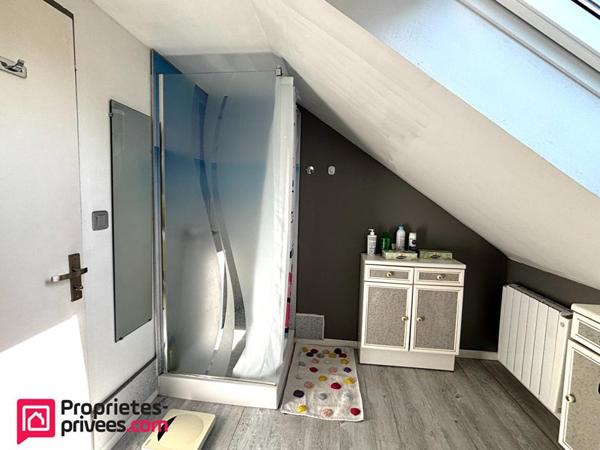 Maison indépendante 6 pièce(s), 114 m2, Neuville Sur Sarthe