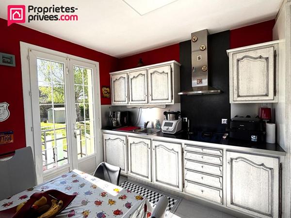 Maison indépendante 6 pièce(s), 114 m2, Neuville Sur Sarthe