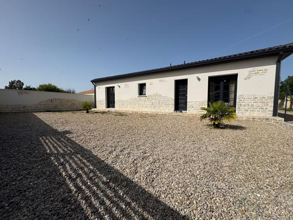 A 10min de Rochefort, Tonnay-Charente : Maison 2025 de plain pied 3 chambres