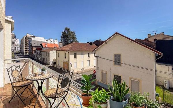 Appartement à vendre    4 pièces • 102,83 m2 Pau