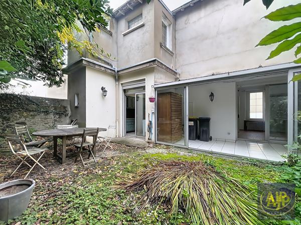 Vente maison Nantes : 369 500 € - AJP Immobilier Nantes Saint-Donatien