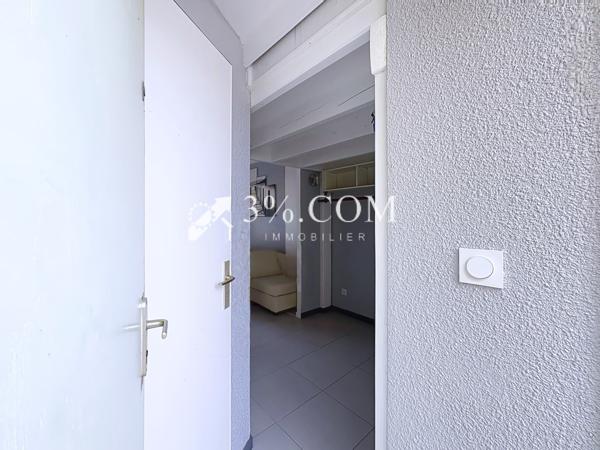 Studio 1 pièce(s) 21.5 m²