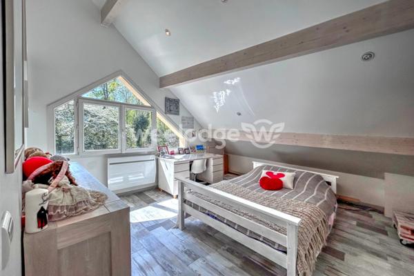 Maison à vendre 8 pièces de 216 m² à Sucy-en-Brie