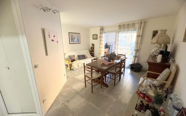 Appartement à vendre    1 pièce •  Villeparisis