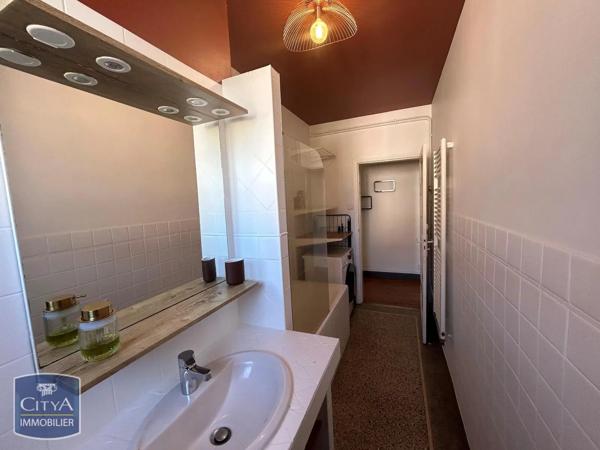 Appartement à louer 2 pièces 57.79m² Clermont-Ferrand (63000)