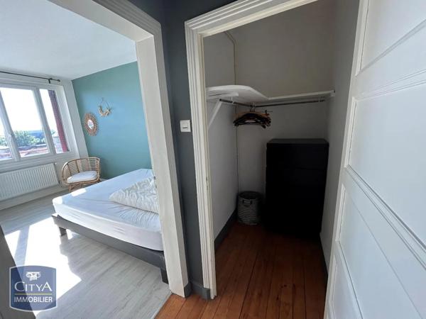 Appartement à louer 2 pièces 57.79m² Clermont-Ferrand (63000)