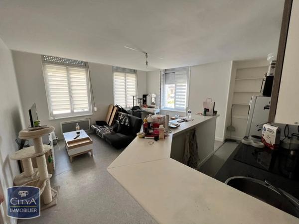 Appartement à louer 3 pièces 56.16m² Saint-Quentin (02100)