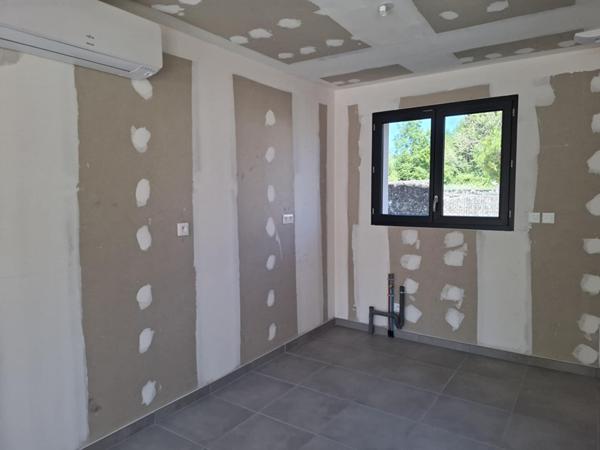 Villa neuve 2025 T4 de 94.37 m² + garage et combles aménageables de 25 m²