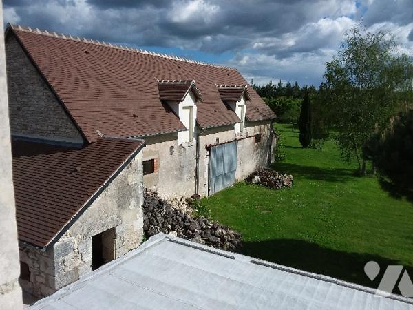 PROPRIETE SUR 9 ha 35 a A 15 MNS DE CONTRES, 30 MNS DE BLOIS