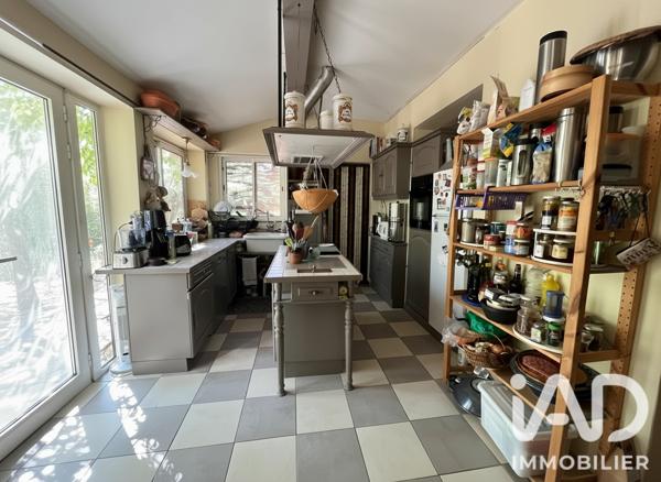 Maison à vendre 5 pièces 165 m² Bagnols-sur-Cèze