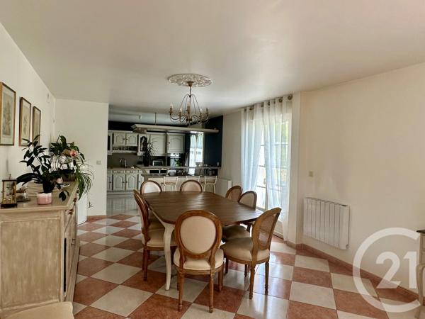 Maison à vendre  8 pièces - 218 m2 COULOMMIERS - 77
