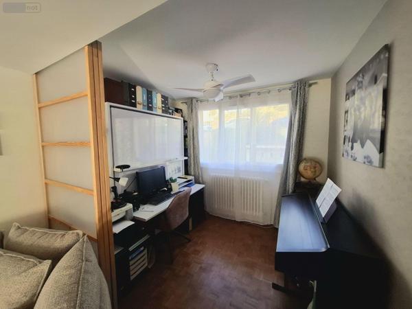 Appartement à vendre à Chamalières dans le Puy-de-Dôme (63400), ref : 2025-30-2025011