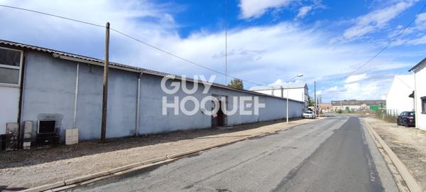 Entrepôt / local industriel 15 MIN URY