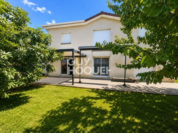 Maison à vendre de 5 pièces de 141 m²