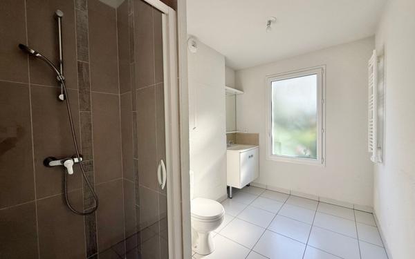 Appartement à vendre    2 pièces •  Saint-Médard-en-Jalles