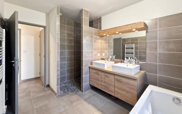 Maison à vendre    4 pièces • 95,71 m2 Beaumont-lès-Valence