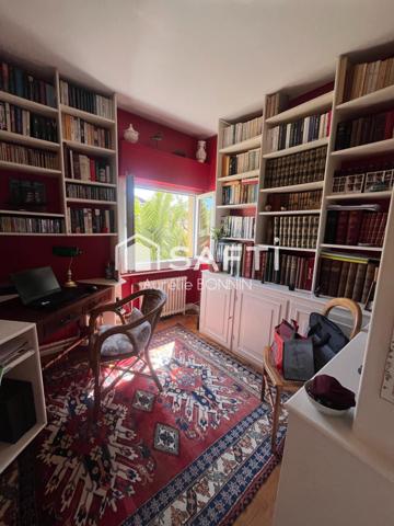 Talence Belle maison rénovée  de 165m² sur une parcelle de 480m² avec garage