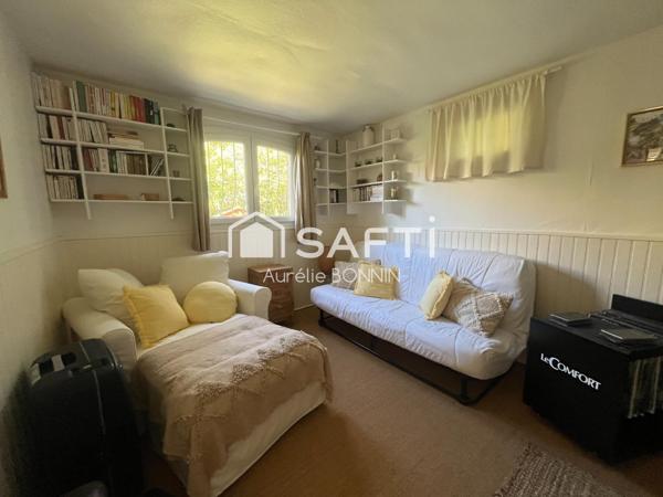 Talence Belle maison rénovée  de 165m² sur une parcelle de 480m² avec garage